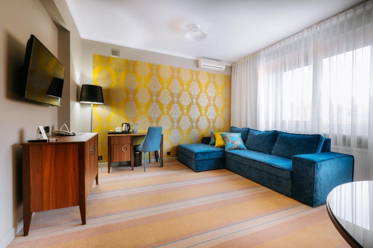 Best Western Hotel Cristal Bialystok Bagian luar foto